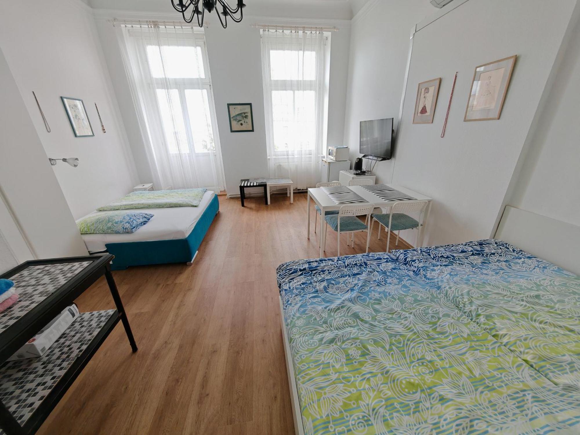 Apartments Katarina Prague Exterior photo